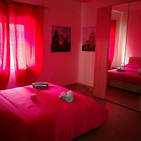 A Casa Di Rossano E Rossella Apartment คาร์บอเนีย ภายนอก รูปภาพ