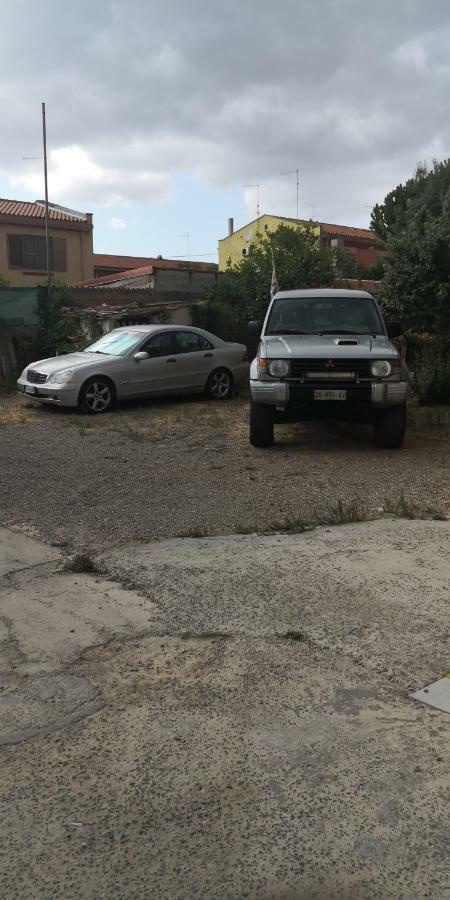 A Casa Di Rossano E Rossella Apartment คาร์บอเนีย ภายนอก รูปภาพ